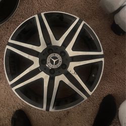 2 18x7.5 AMG 7 Spoke A(contact info removed) OEM