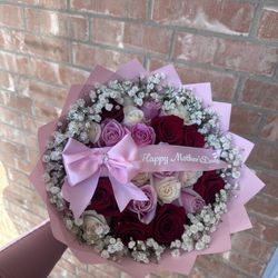 Mothers Day Floral Arrangements/ Arreglos Florales Para El Dia De Madres 