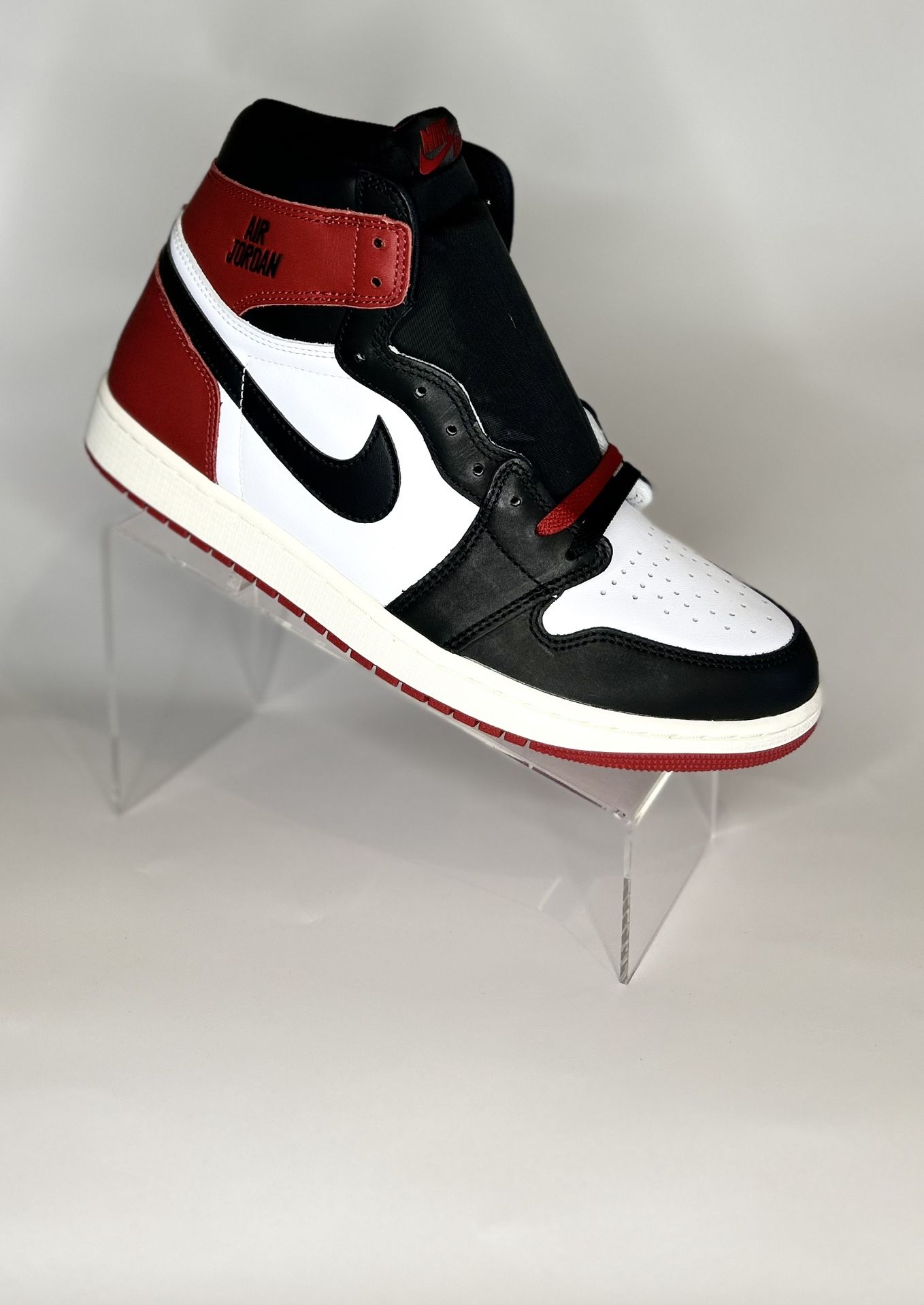 Air Jordan 1 RETRO HIGH