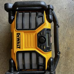 Dewalt 12v/20v Speaker