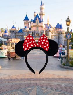 New - Disney Minnie Mouse headband ears