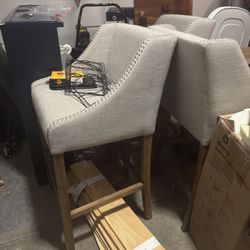 Bar Stools In Decent Shape 