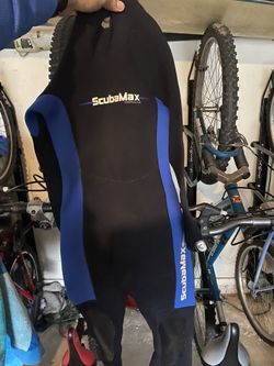 Kid Wetsuit Size 8