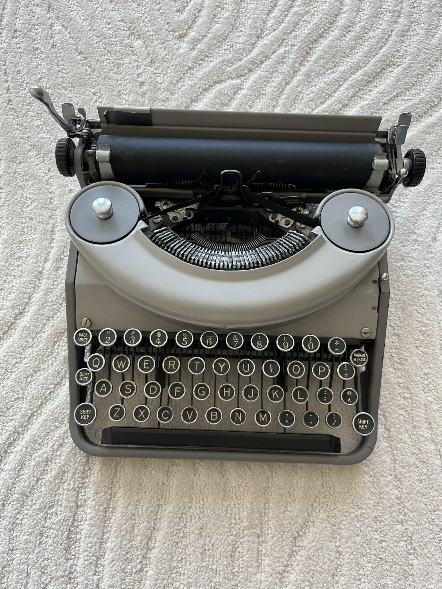 Typewriter 1930’s Remington Noiseless