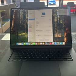 MacBook Air 15 Inch M3 2024