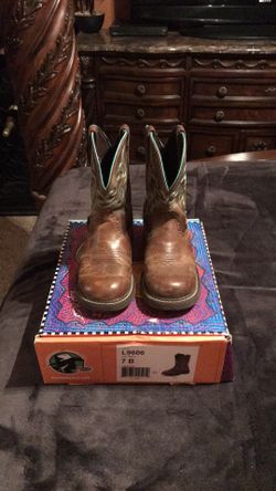 Women’s Justin’s boots