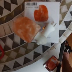 Himalayan Mineral Salt Lamp