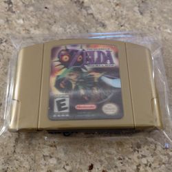 Nintendo 64  Legends of Zelda Majoras Mask Holographic Gold 