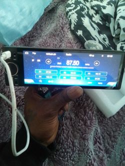 Touchscreen Radio 