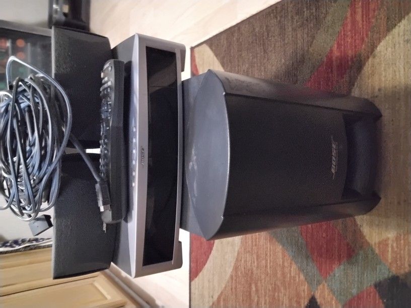 Bose 3-2-1 Cinemate Home Theater System