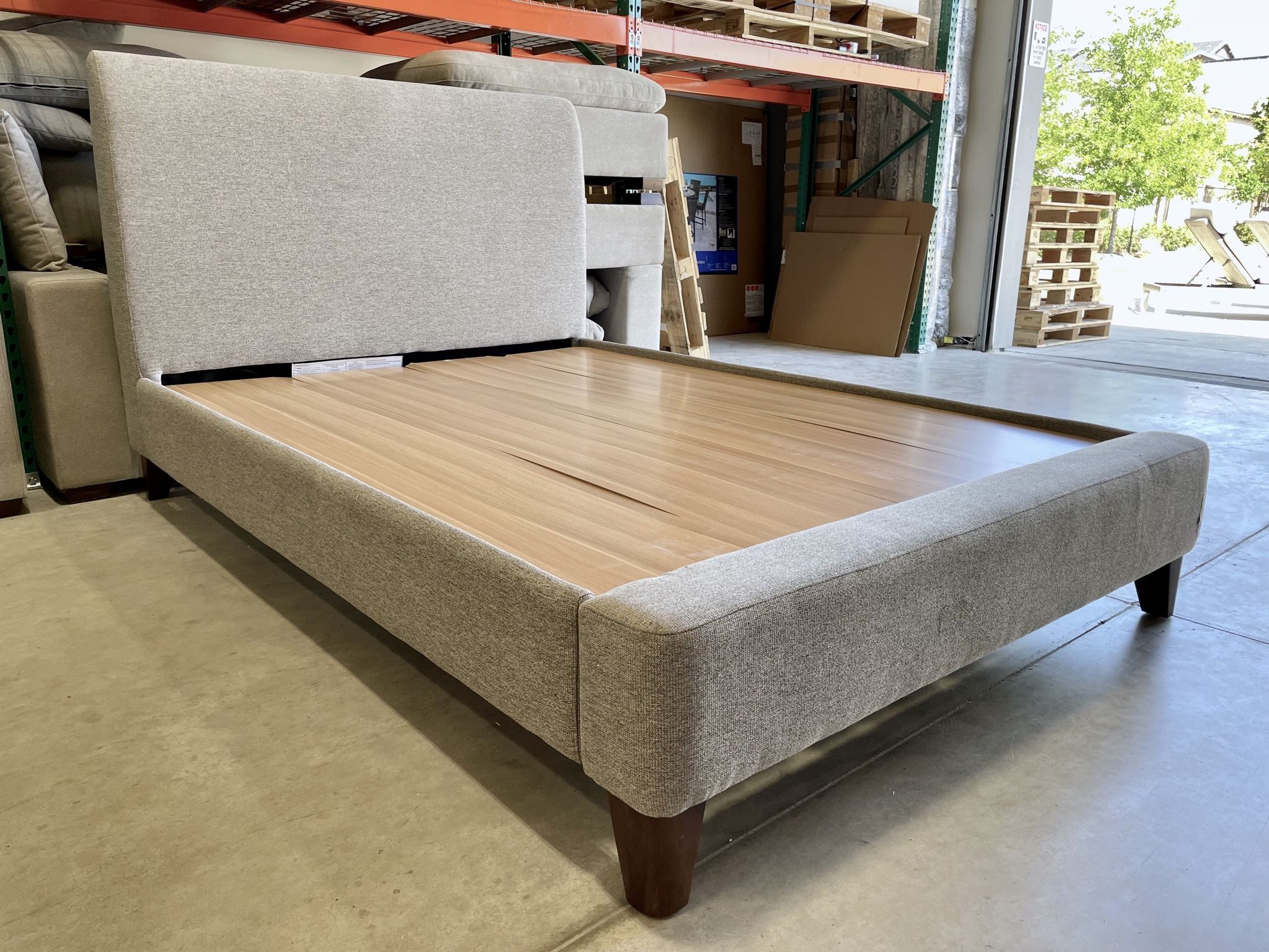 WAREHOUSE CLEARANCE | Cecilia Queen Upholstered Bed, Gray