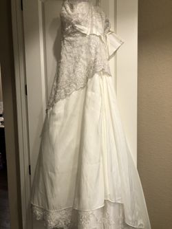 Wedding dress