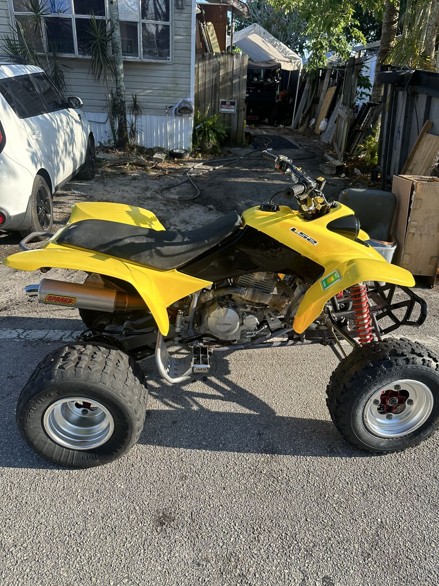 03 Honda 400 With Tittle 