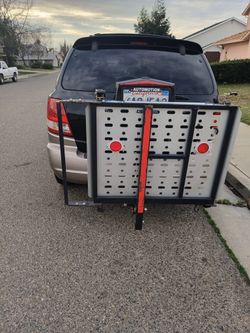 Electric Scooter Lift