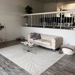 4-PIECE LIVING ROOM SET W/ COUCH, TABLE, RUG & OTTOMAN
