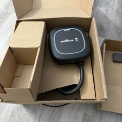 Wallbox EV charger unit 