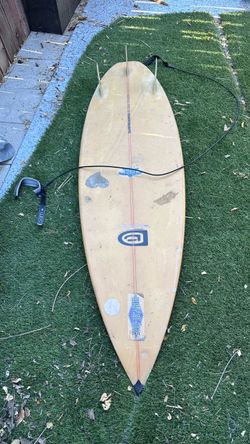 Surf board