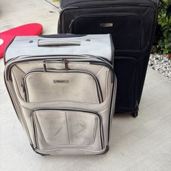 2 Kenneth Cole Suitcases (very used)