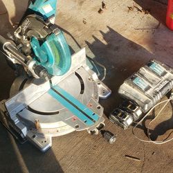 Makita  36v 10 in dual bevel compound mitre saw