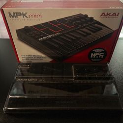 AKAI PRO MPK MINI MK3, BLACK W/ DECKSAVER HARD COVER