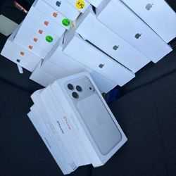 I Buy And Sell iPhones, iPads ,And Apple Watches