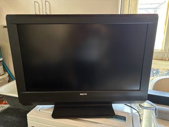 Sanyo Flat-Screen TV – Great for Retro Gaming / Second Screen