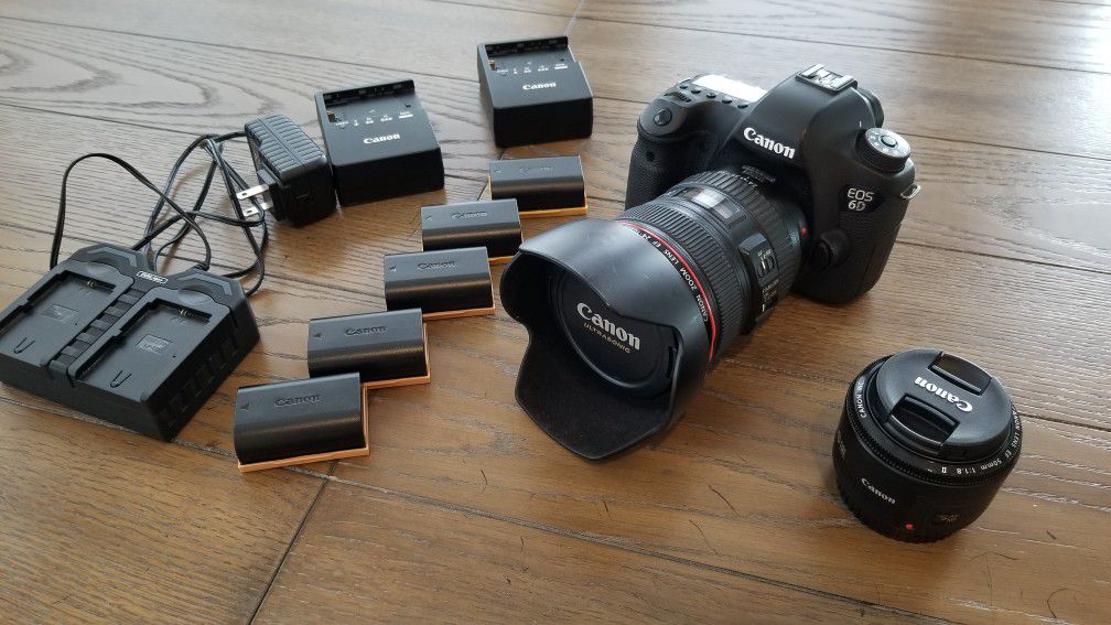Canon EOS 6D, 24-105 L lens, 50mm lens, 5 batteries