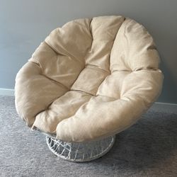 Papasan chair