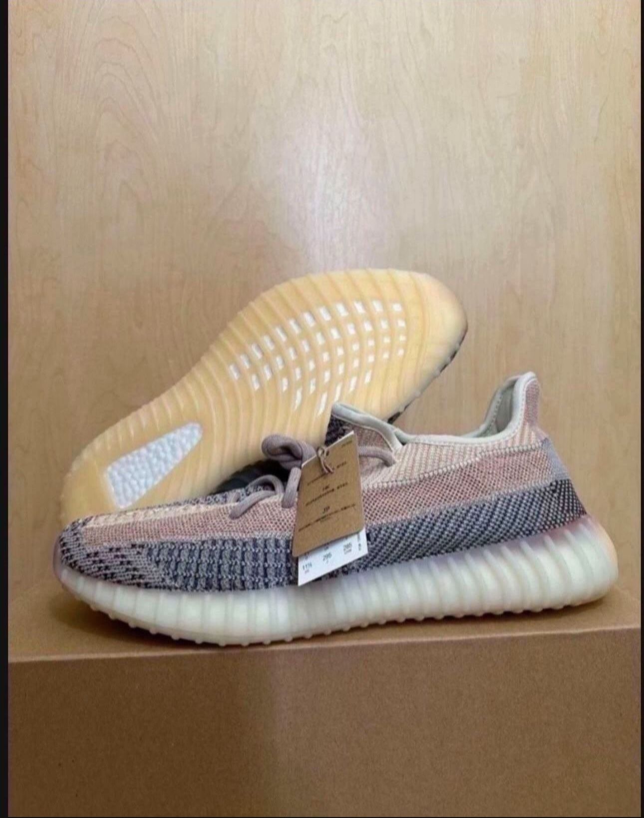 Adidas Yeezy 350 Boost V2 Ash Pearl Size 11.5 GY7658 Brand New