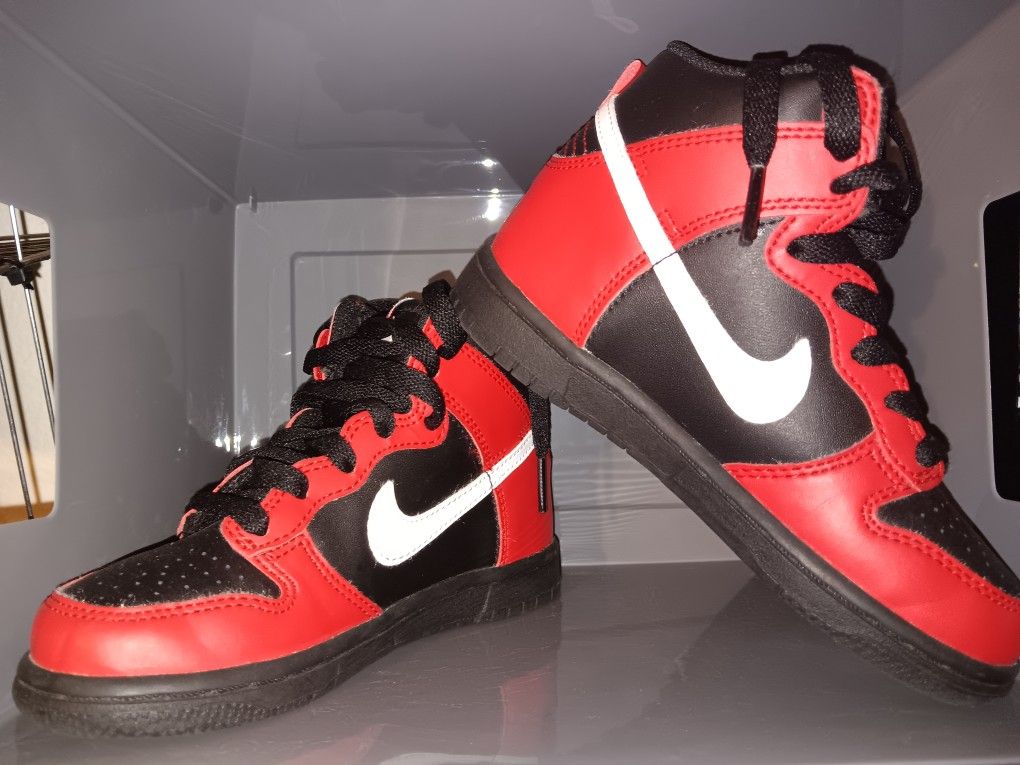 Nike  11C