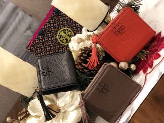Tory Wallet