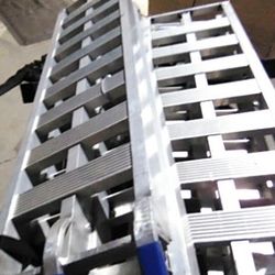 Motorcycle/Dirt Bike Ramps/ Vehicle Ramp X2