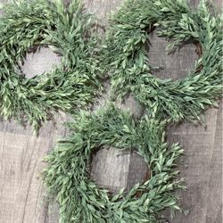 Wreaths 