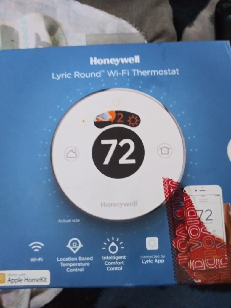 Brand New Honeywell Thermostat Lyric Round Wifi RCH9310WF5003