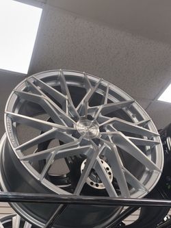 LEVEL UP WITH 20" WHEELS! 🏁 Searching for that perfect 5x114.3 fitment? We have a massive inventory of 20" wheels ready to transform your ride. We gu