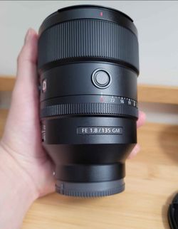 Sony FE 135mm f1.8 GM lens