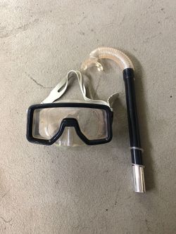 Snorkeling equipment