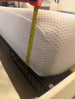 Full size mattress