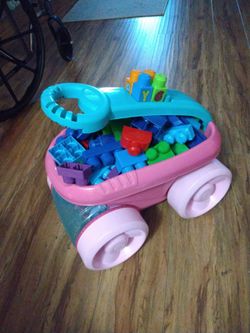 Childs Mega Blocks/Wagon set