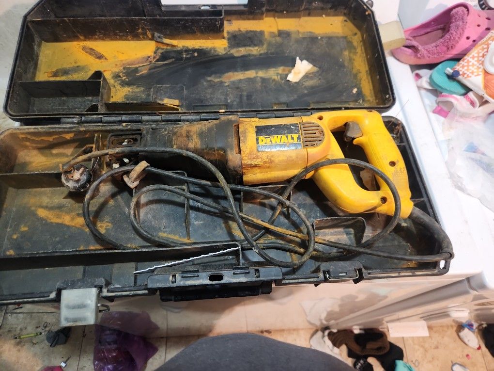 Dewalt