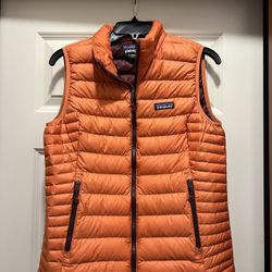 Patagonia Women Down Vest Medium