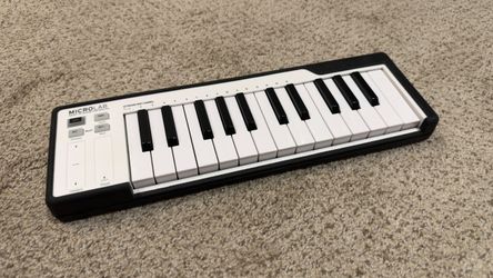 Arturia MicroLab 25-Key MIDI Keyboard Controller