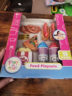 Play at home food playsets 13 pieces