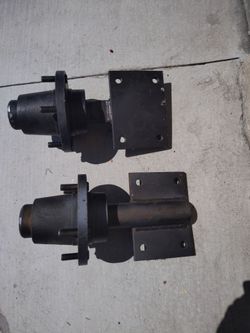 Single axles for trailer 5 lug