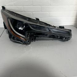 2020-2022 Toyota Corolla Right Passenger Side Headlight