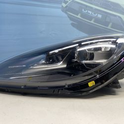 19-21 PORSCHE MACAN LH HEADLIGHT 