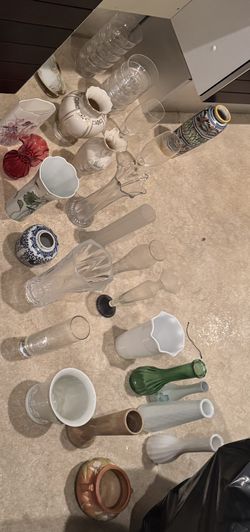 Lot Of Vintage Vases/glasses. For Resellers Or Collectors