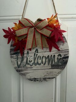 Fall Welcome Door Hanger Sign