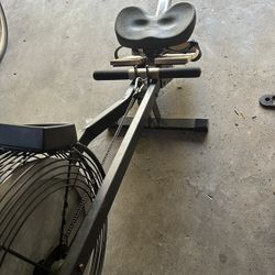 Rowing Machine 