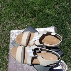 New MySoft Beige Sandal 9.5